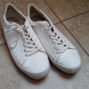 🔥DONATING🔥Faux leather White sneakers